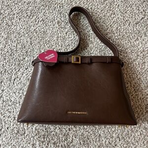 NWT Girlfriend Material plaza bag espresso